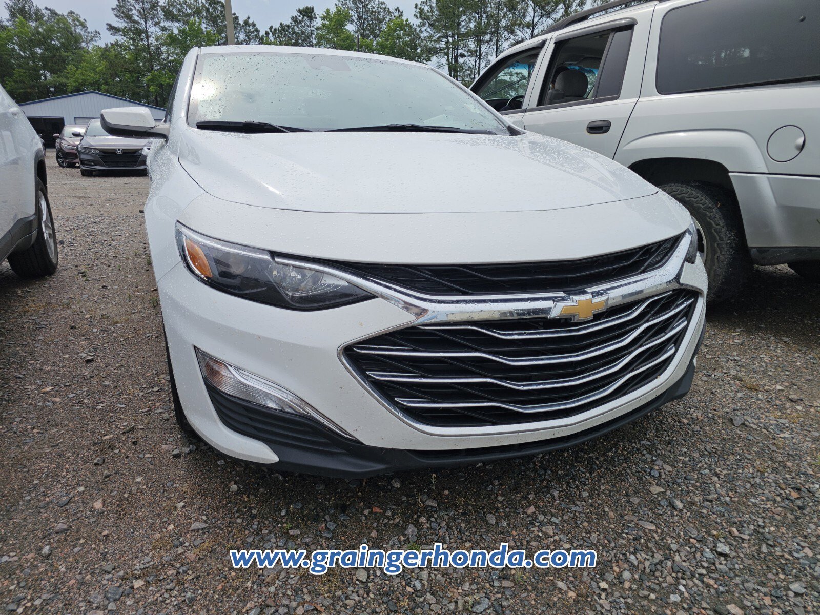 Used 2024 Chevrolet Malibu LS w/ Driver Confidence Package FWD image 3