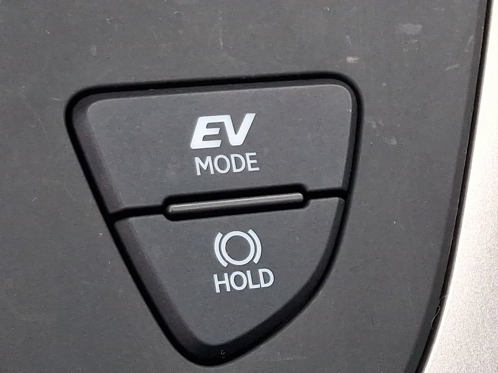 Used 2024 Lexus UX 250h AWD w/ Premium Package image 27