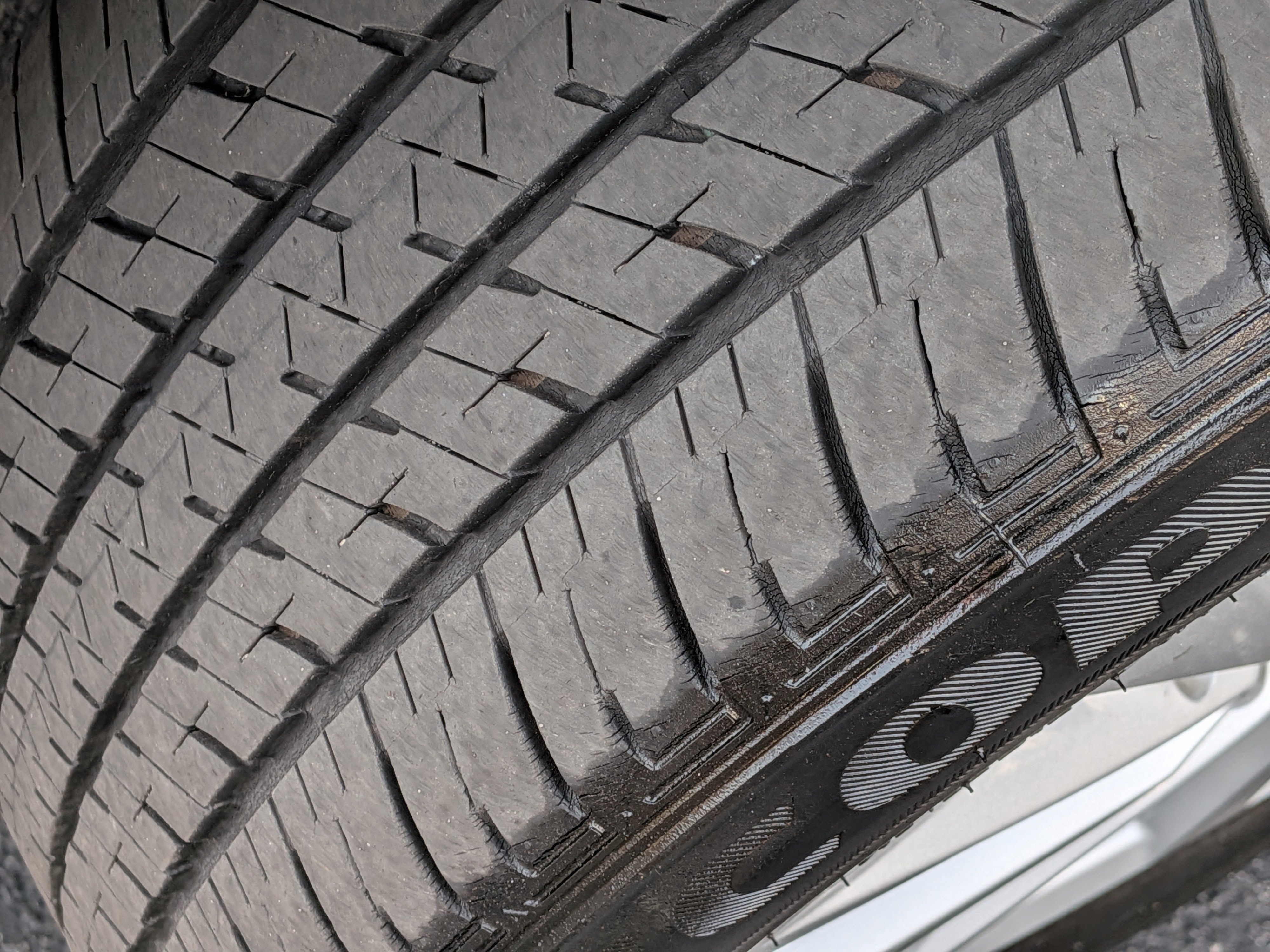 Used 2022 Toyota Camry LE image 12