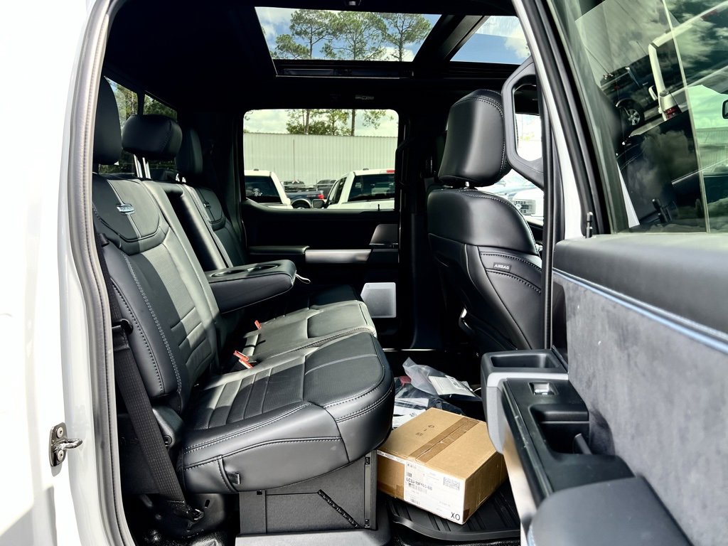 New 2026 Ford F250 Platinum image 18