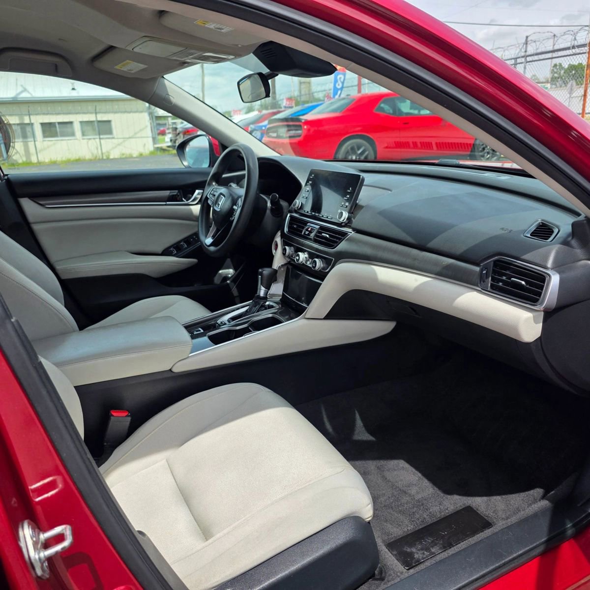 Used 2018 Honda Accord LX image 15