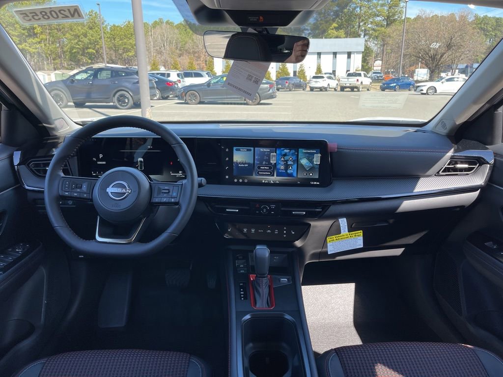 New 2026 Nissan Kicks SR w/ SR Premium Package FWD image 6