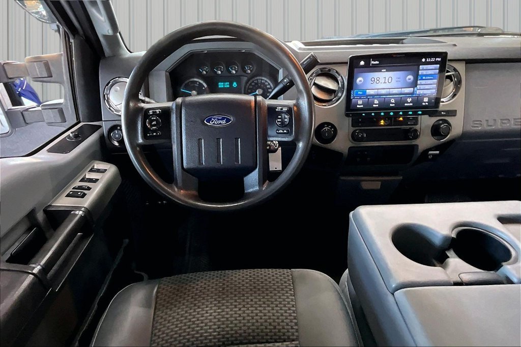 Used 2016 Ford F250 XLT w/ Snow Plow Prep Package AWD/4WD image 8