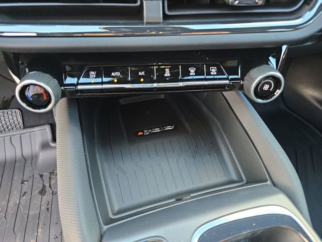 New 2026 Chevrolet Equinox EV RS image 16