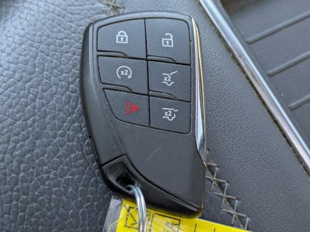 Used 2021 GMC Yukon Denali w/ Denali Premium Package image 26
