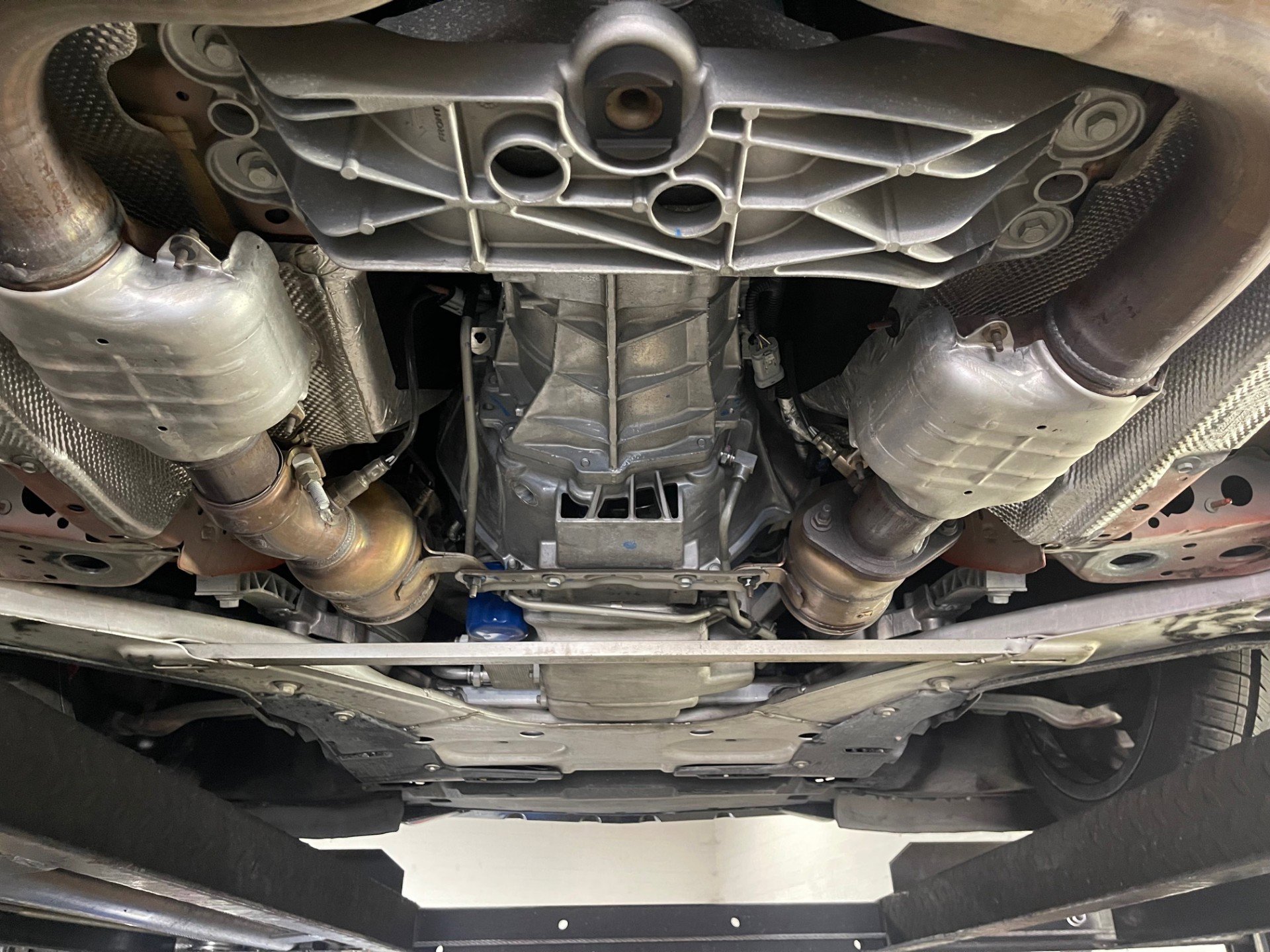 Used 2020 Chevrolet Camaro SS RWD image 96