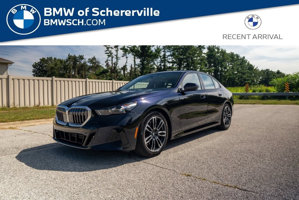 Used 2024 BMW 540i xDrive w/ Premium Package AWD/4WD video 1