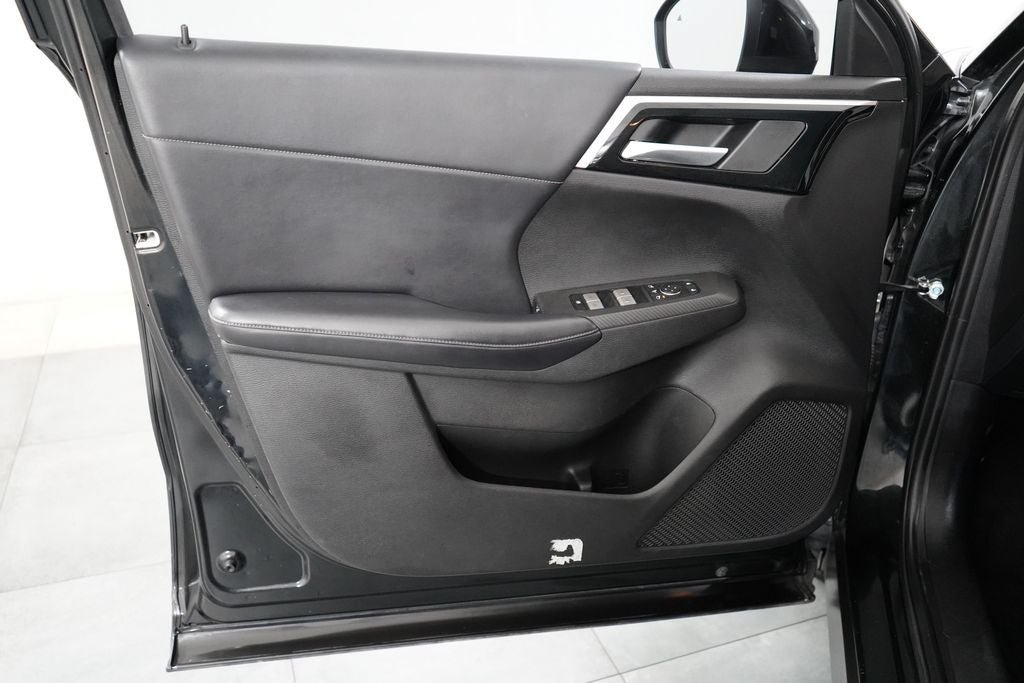 Used 2023 Mitsubishi Outlander SE FWD image 25