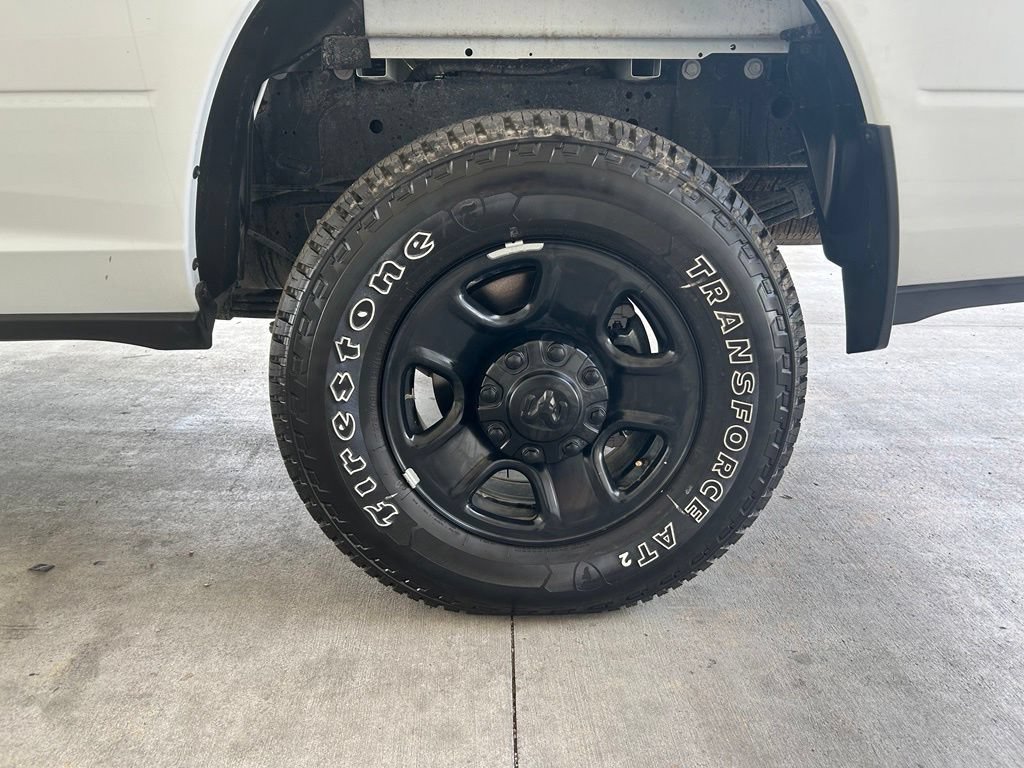 Used 2025 RAM 3500 Tradesman w/ Bed Convenience Group AWD/4WD image 16