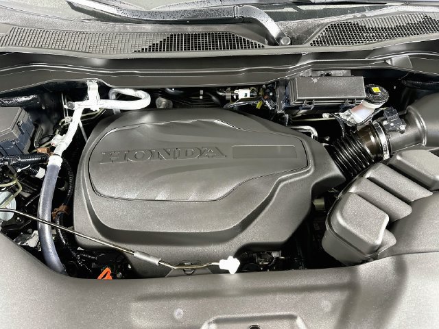 Certified 2025 Honda Ridgeline TrailSport image 33