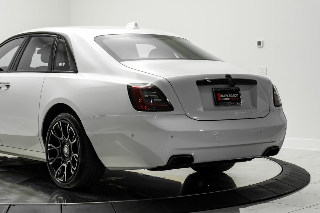 Used 2022 Rolls-Royce Ghost Black Badge AWD/4WD image 12