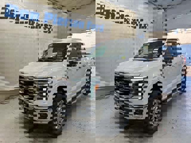 New 2025 Ford F150 Lariat