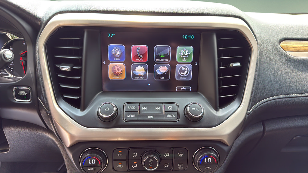 Used 2017 GMC Acadia Denali w/ Technology Package AWD/4WD image 28
