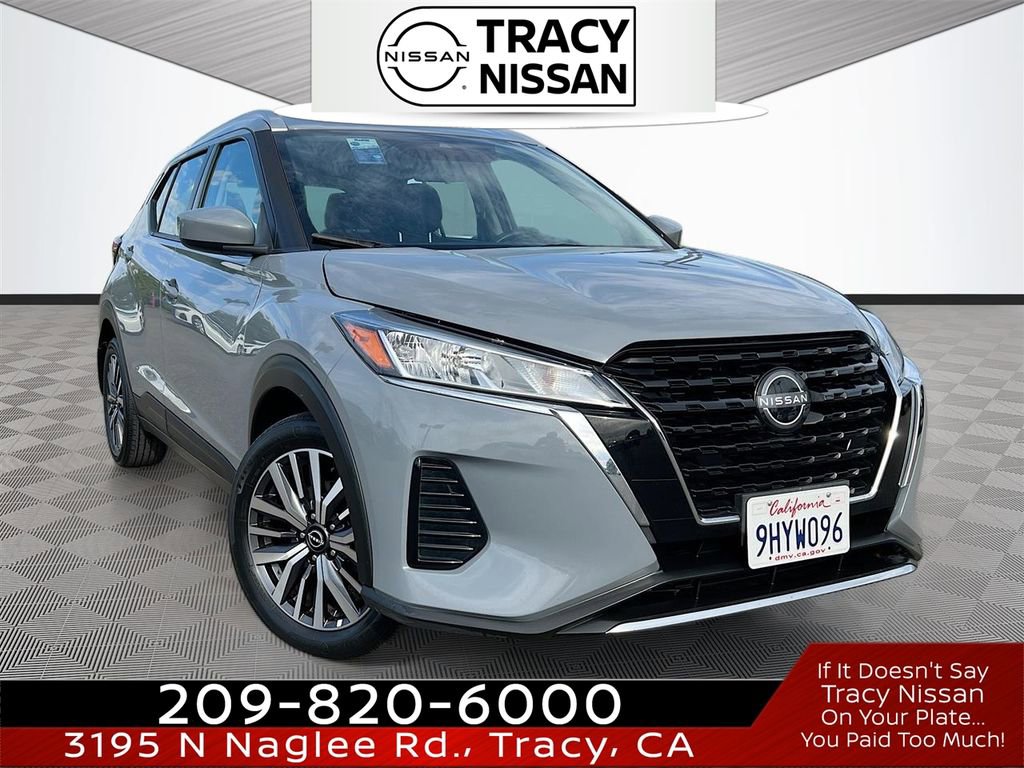 Used 2023 Nissan Kicks SV