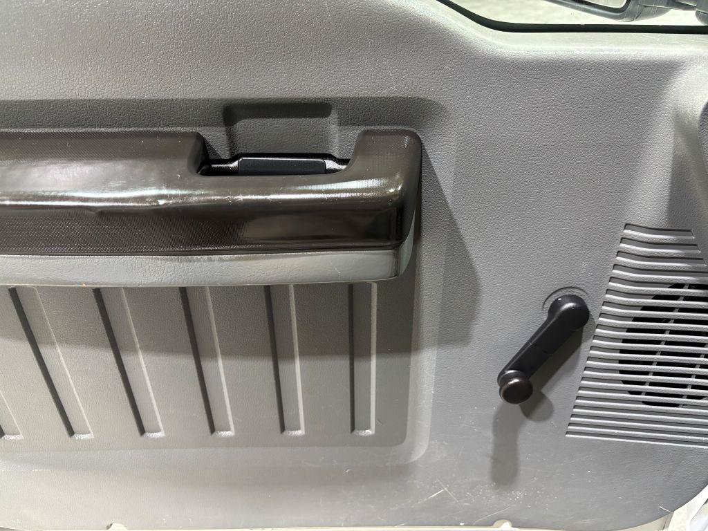 Used 2015 Ford F250 XL AWD/4WD image 16