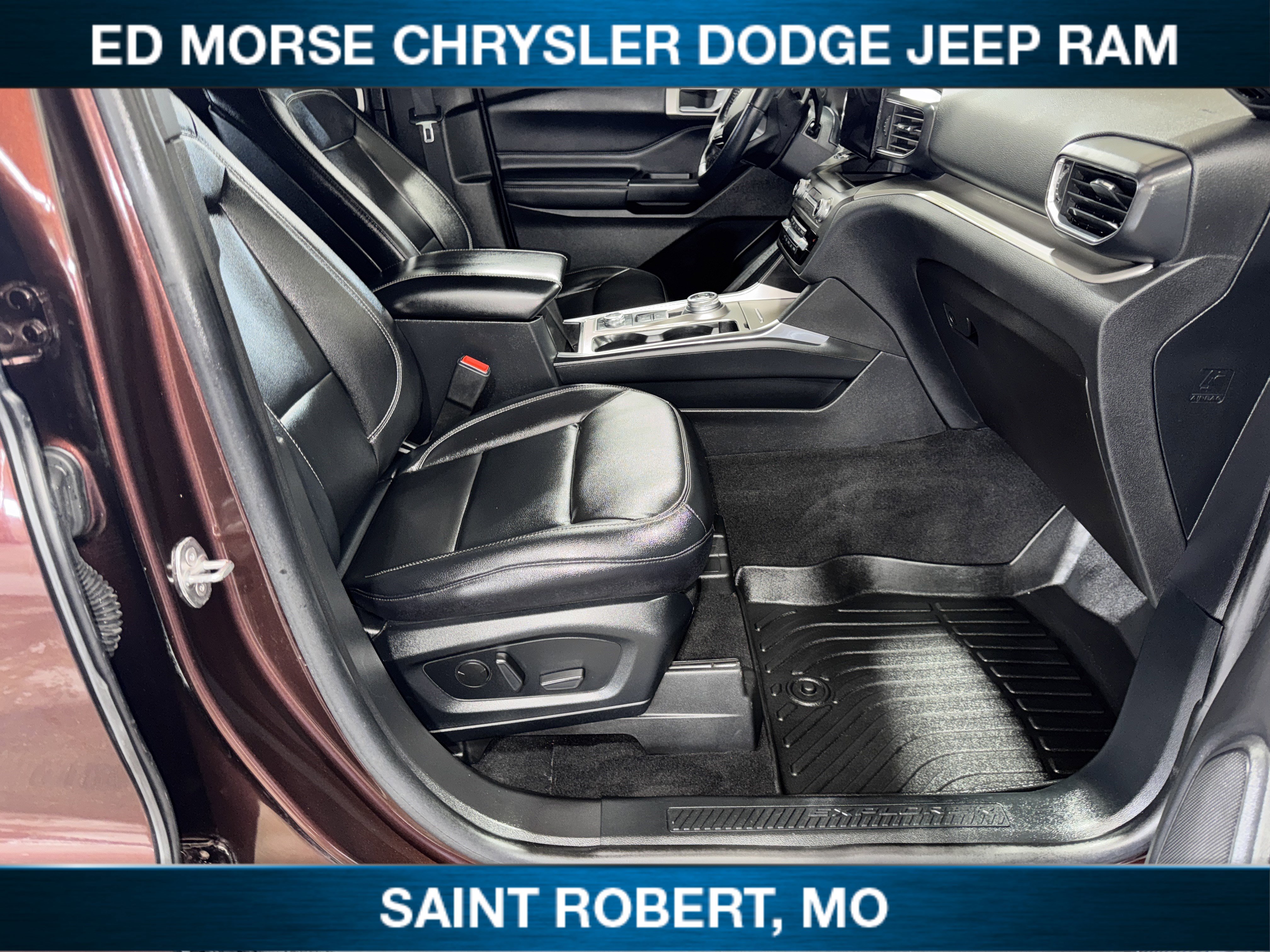 Used 2020 Ford Explorer XLT w/ Equipment Group 202A image 31