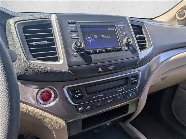 Used 2018 Honda Pilot LX image 14