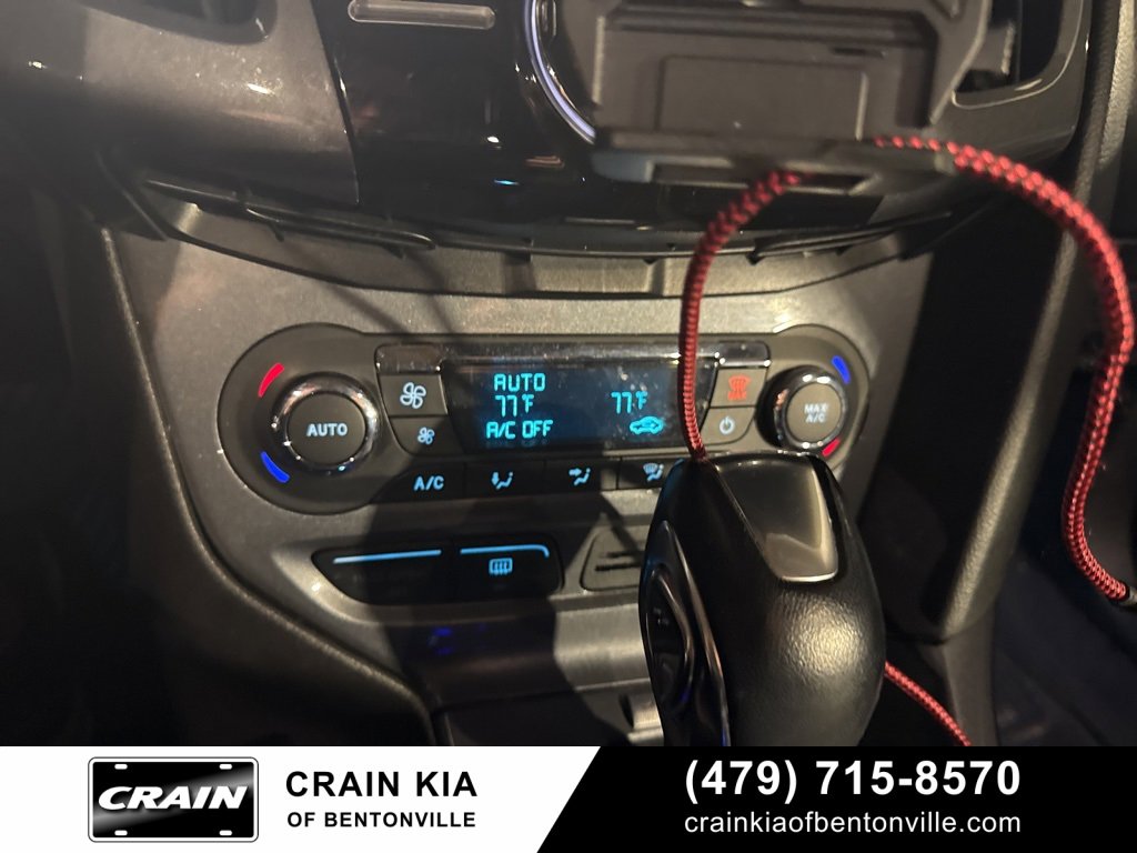 Used 2012 Ford Focus Titanium image 21