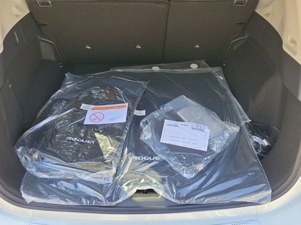 New 2026 Nissan Rogue SV FWD image 10