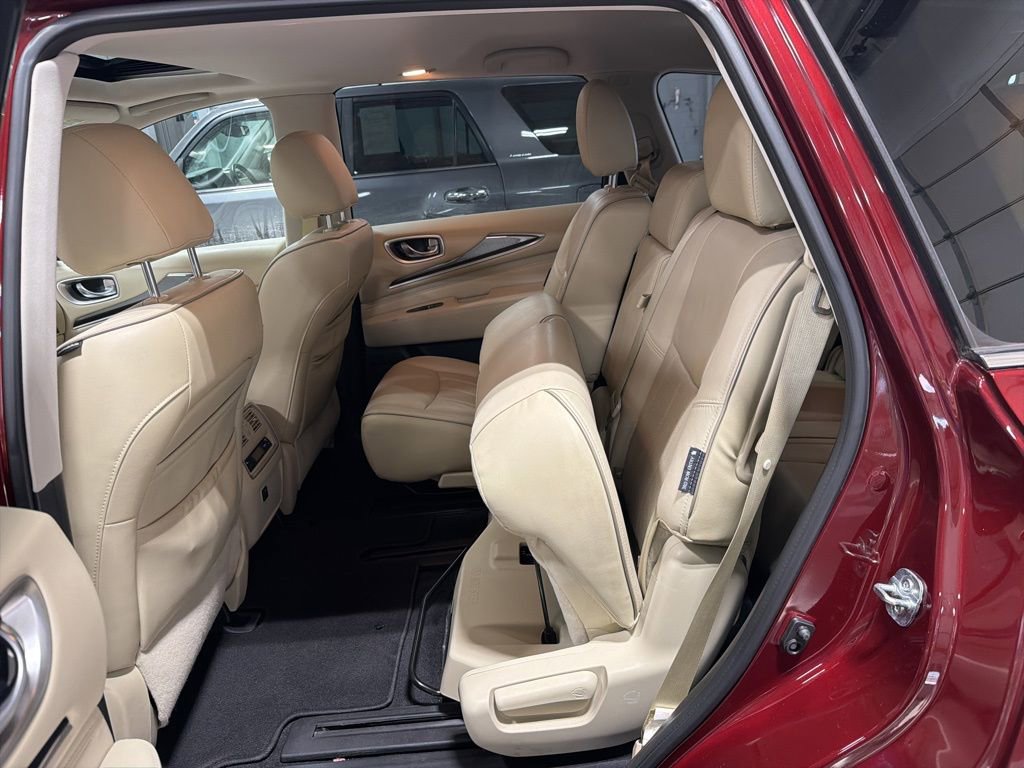 Used 2019 INFINITI QX60 Luxe w/ Essential Package image 24
