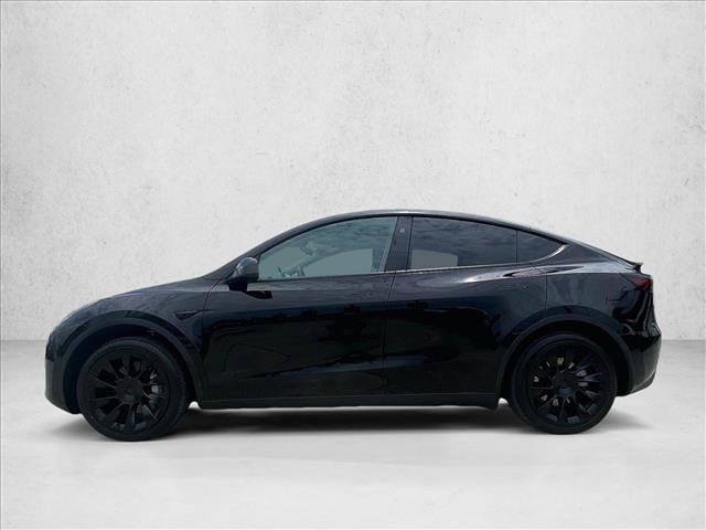 Used 2024 Tesla Model Y 2WD image 6