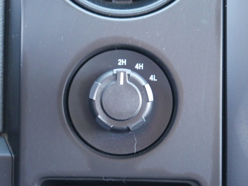 Used 2013 Ford F150 STX w/ Mid Equipment Group AWD/4WD image 33
