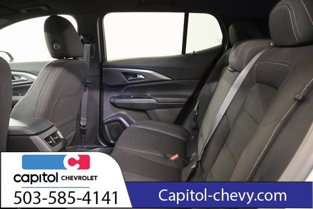 Used 2026 Chevrolet Equinox EV LT FWD image 32