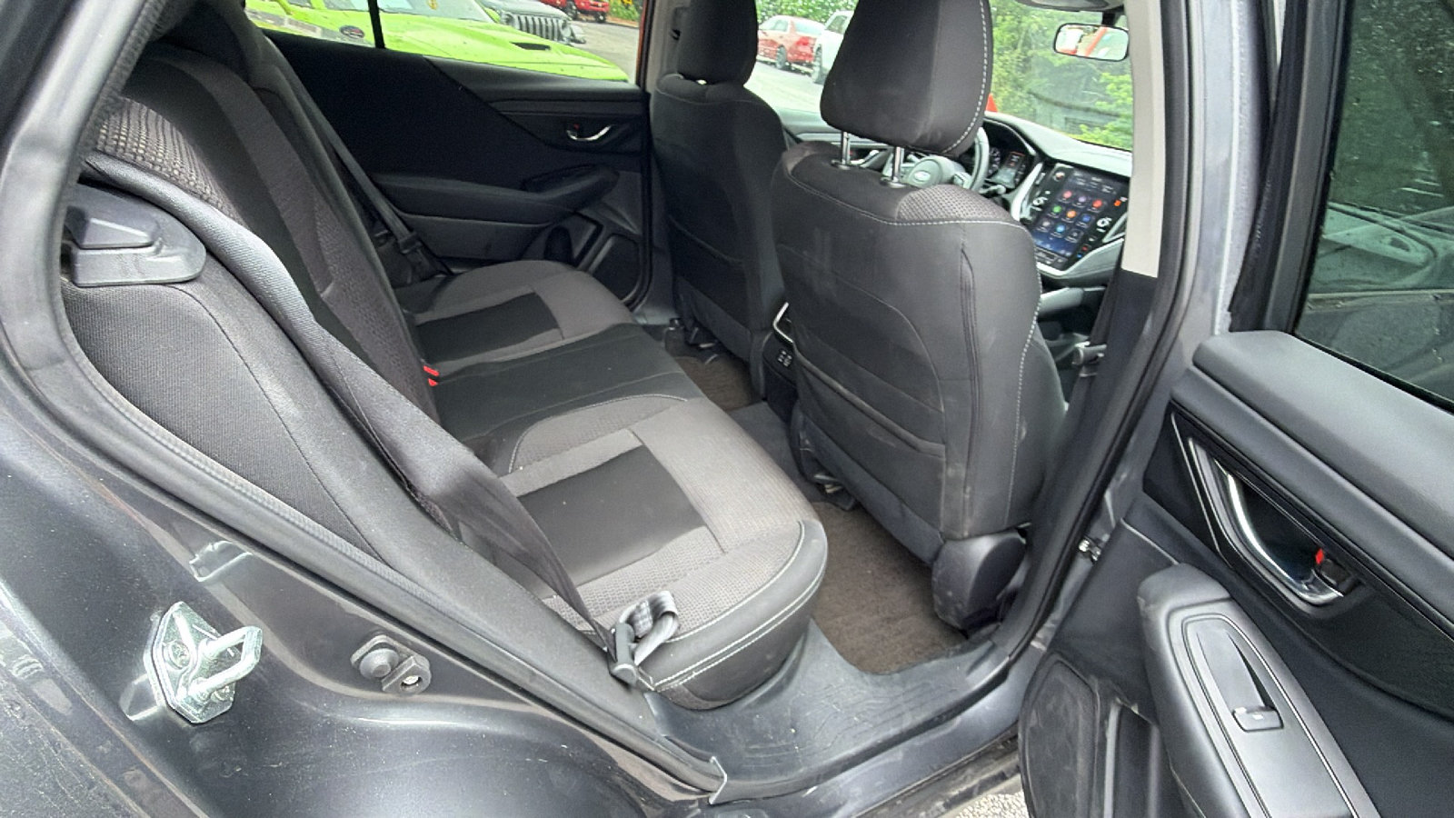 Used 2025 Subaru Outback Premium AWD/4WD image 21