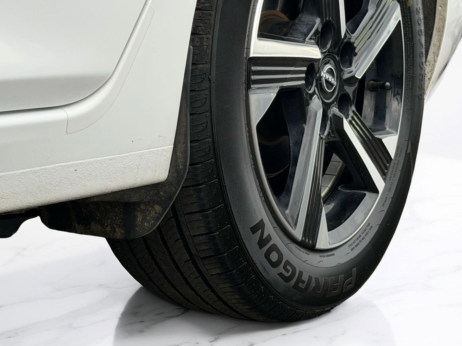 Used 2024 Nissan Sentra SV image 7