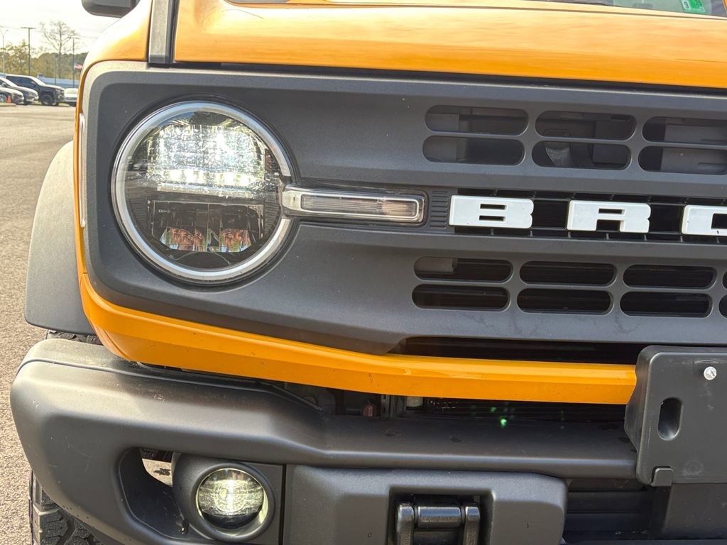 Used 2022 Ford Bronco Black Diamond image 23