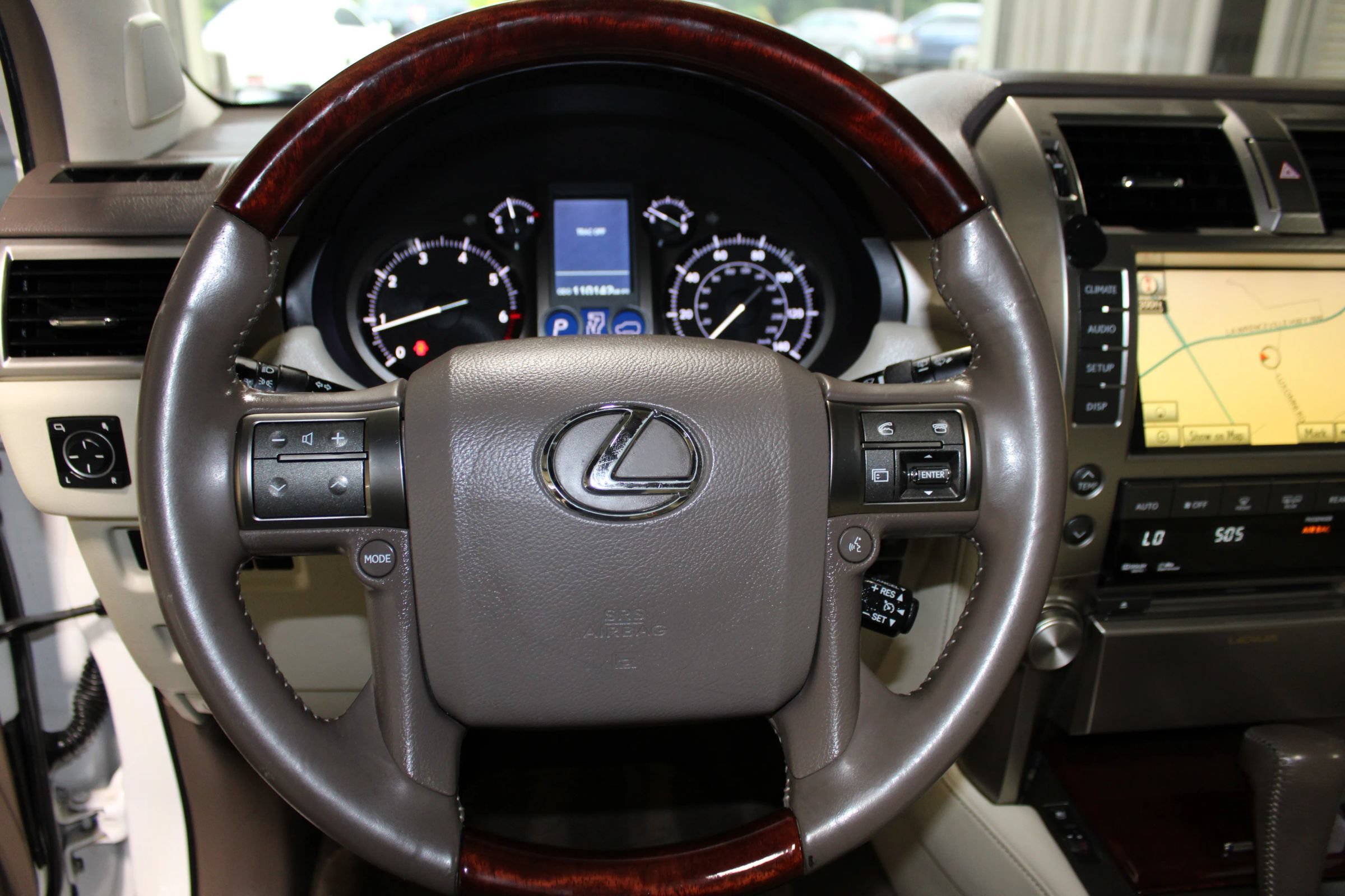 Used 2011 Lexus GX 460 w/ Comfort Plus Pkg AWD/4WD image 11