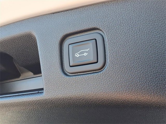 Used 2024 Chevrolet Blazer EV RS image 65