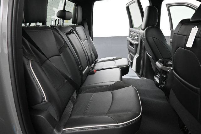 New 2027 RAM 2500 Laramie AWD/4WD image 21
