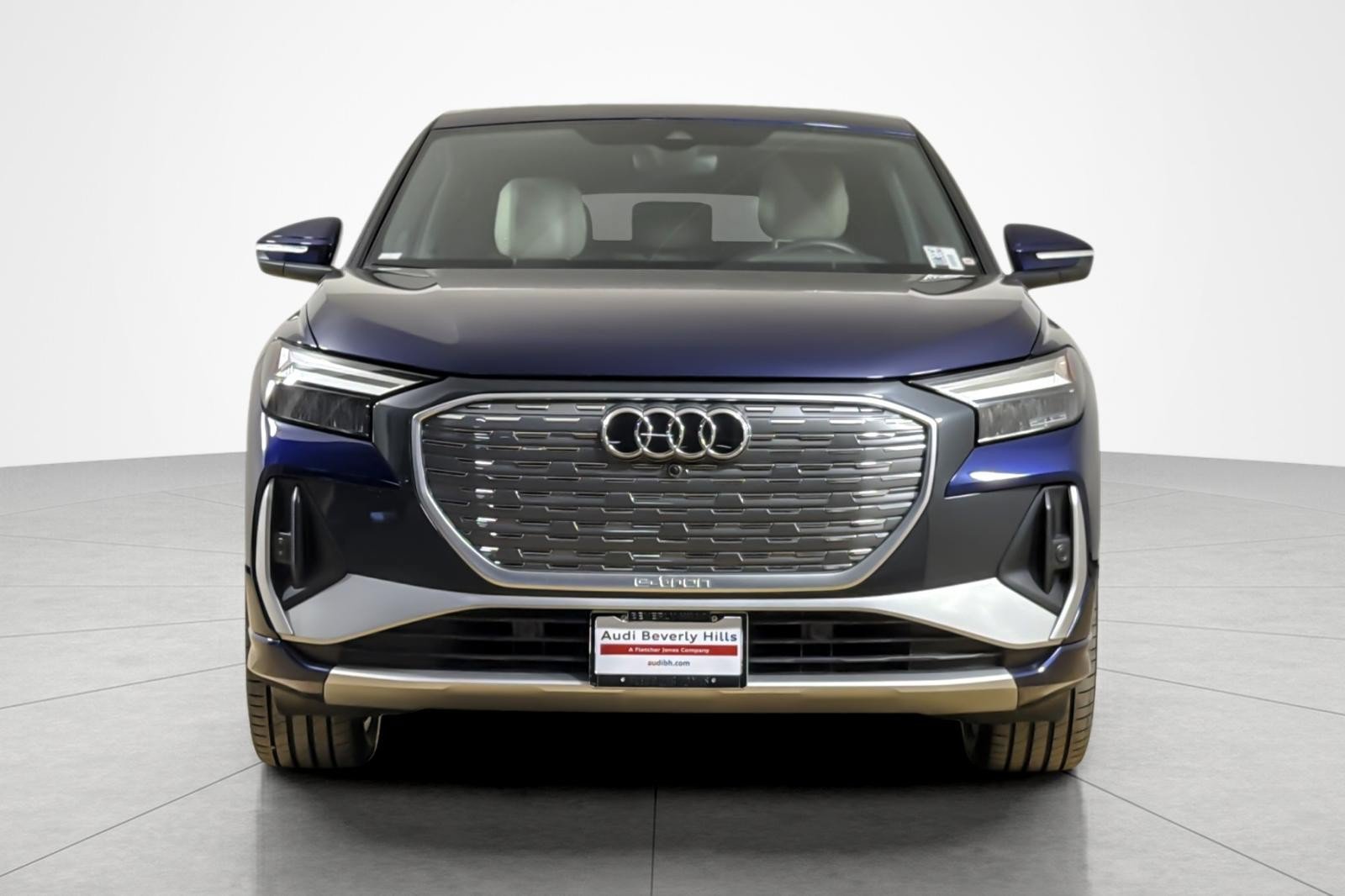 Certified 2023 Audi Q4 e-tron Premium w/ Convenience Package AWD/4WD image 8