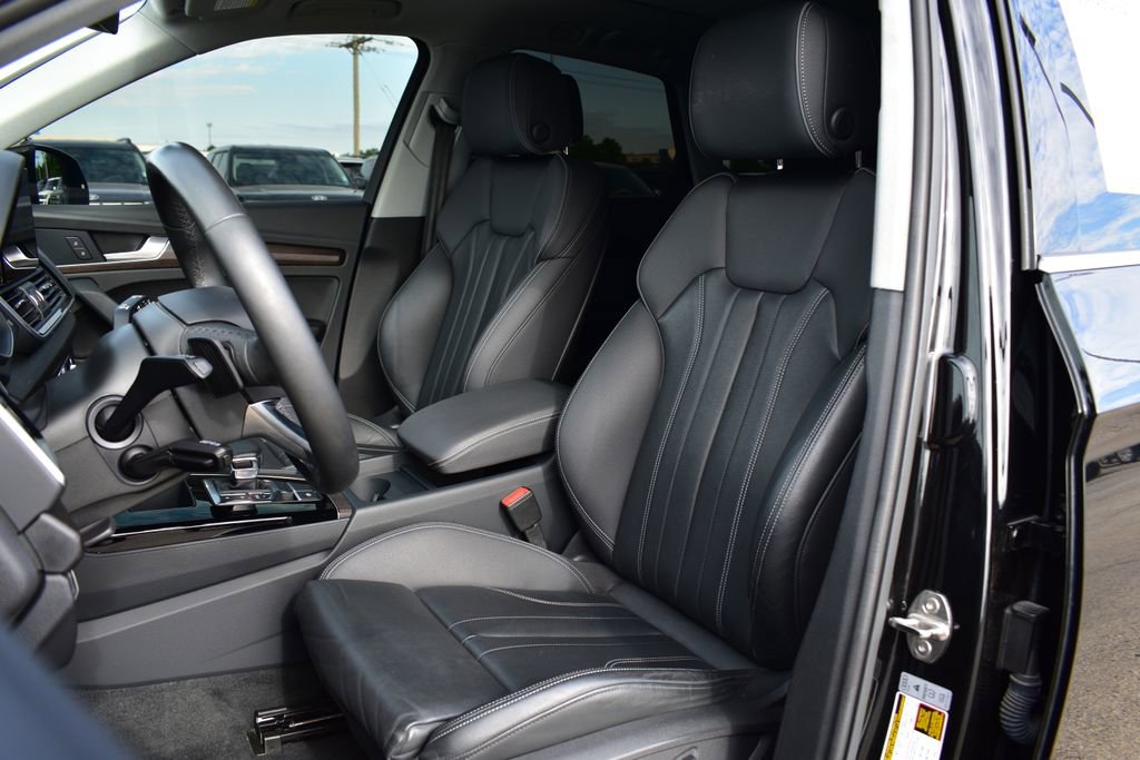 Used 2024 Audi Q5 2.0T Premium w/ Convenience Package AWD/4WD image 20