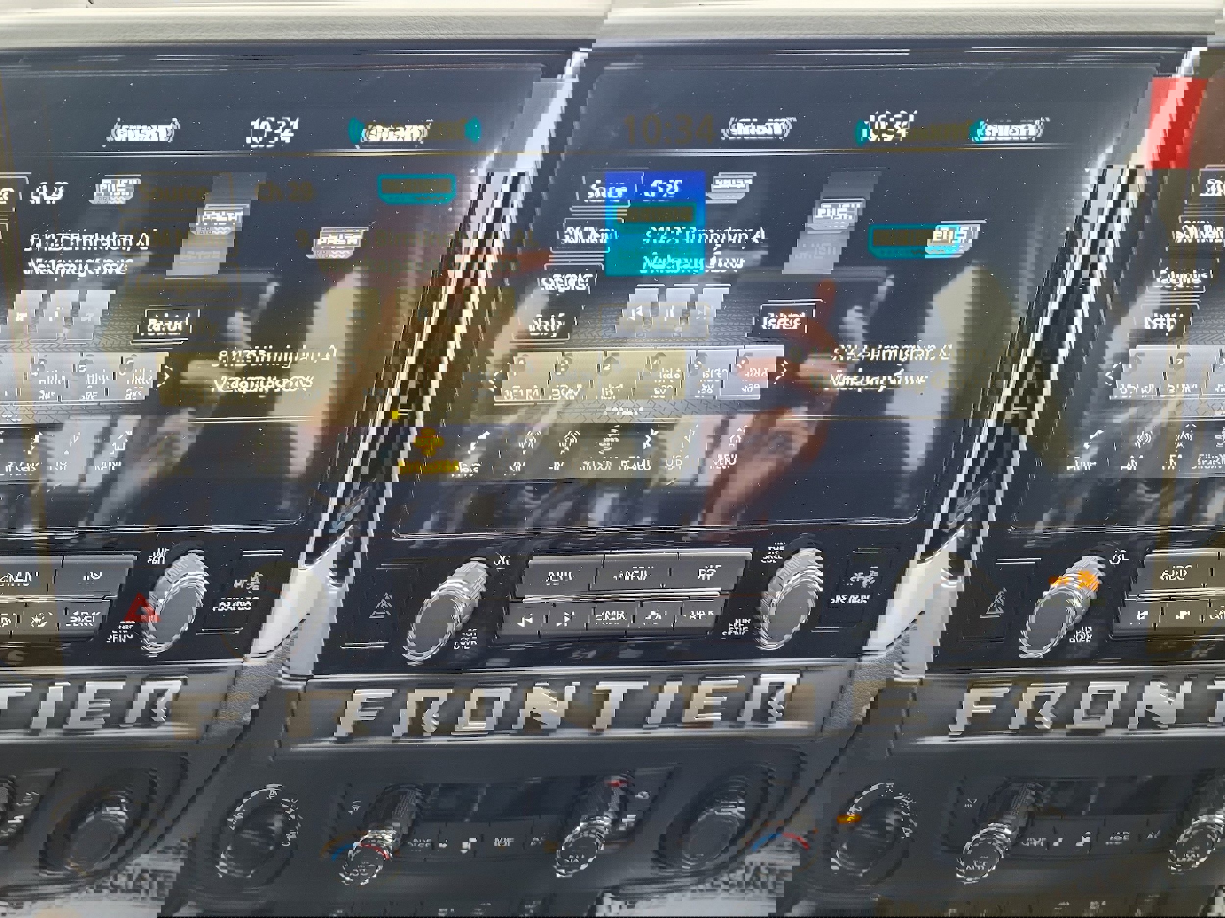 New 2026 Nissan Frontier SV image 18