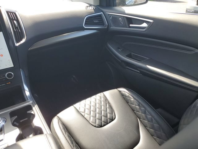 Used 2023 Ford Edge Titanium AWD/4WD image 23