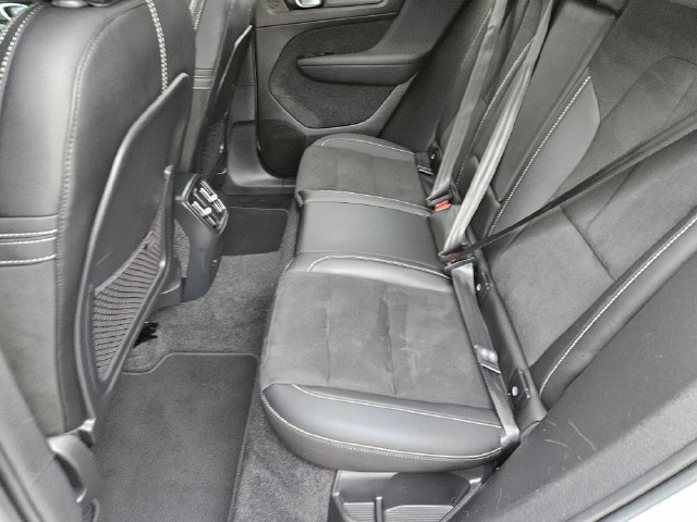 Certified 2023 Volvo C40 P8 Recharge Ultimate AWD/4WD image 14