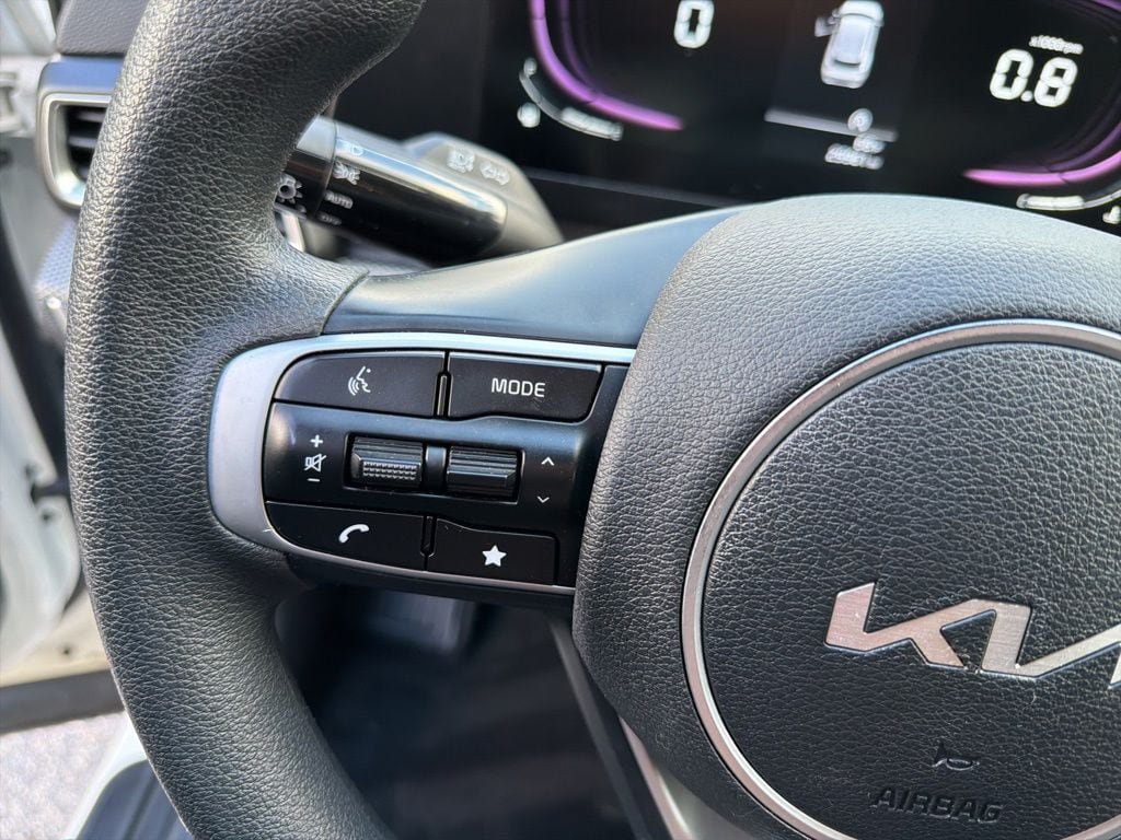 Certified 2023 Kia Sportage LX FWD image 14