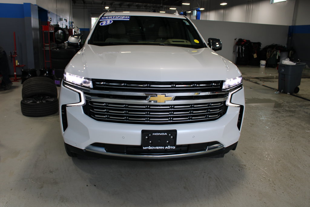 Used 2023 Chevrolet Suburban Premier AWD/4WD image 2
