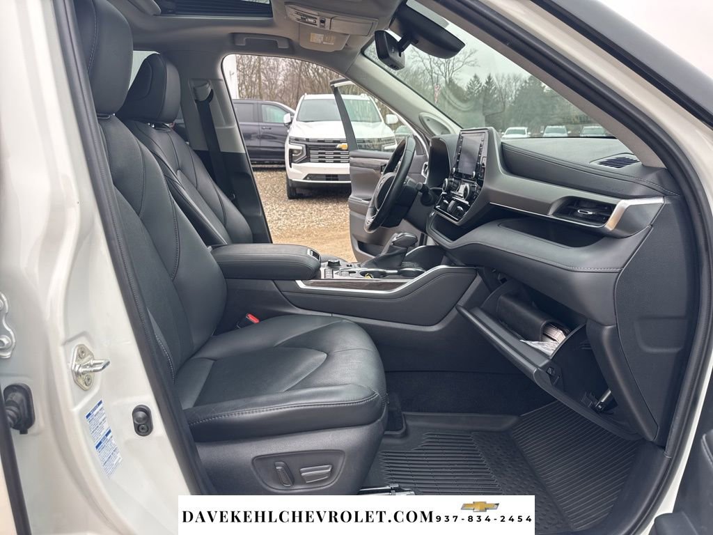 Used 2020 Toyota Highlander Limited image 31