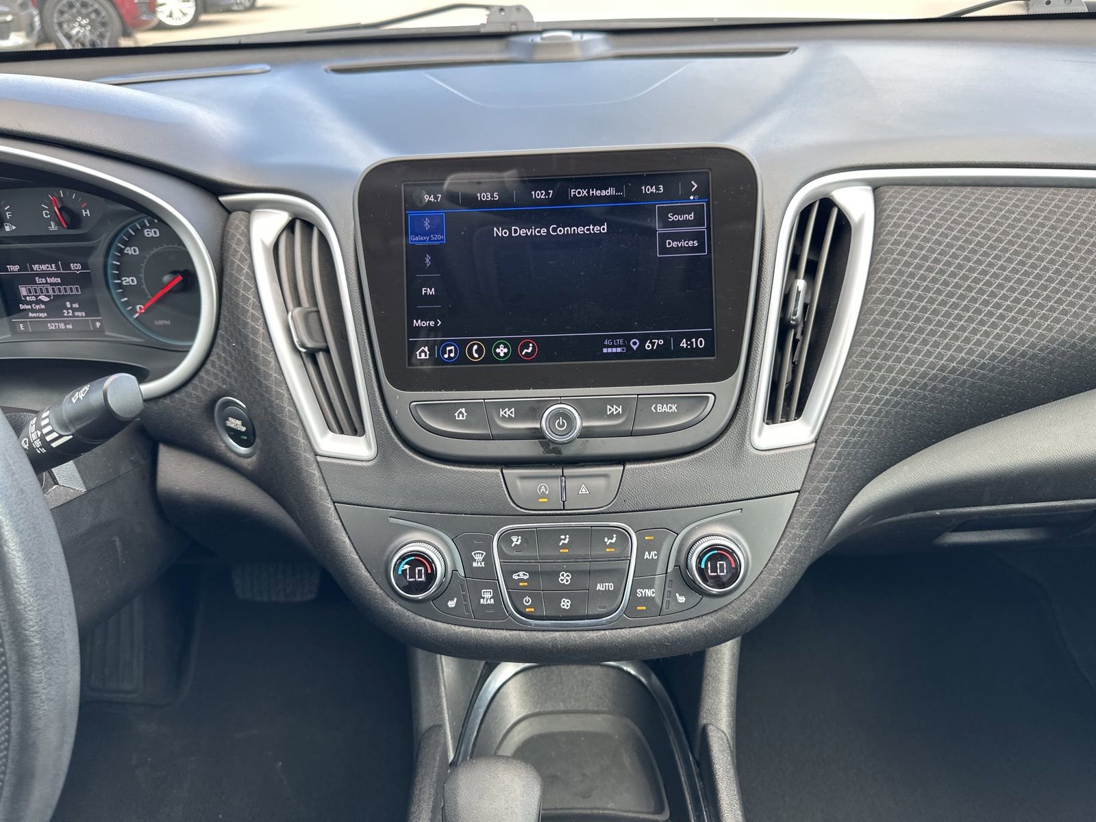 Used 2023 Chevrolet Malibu LT image 24