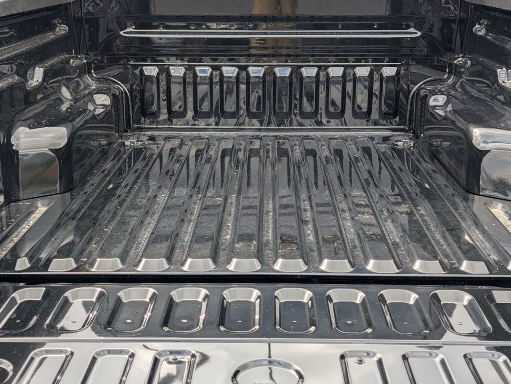 New 2026 Ford Maverick XLT w/ Equipment Group 301A image 17