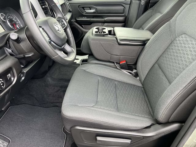 New 2026 RAM 1500 Express AWD/4WD image 23