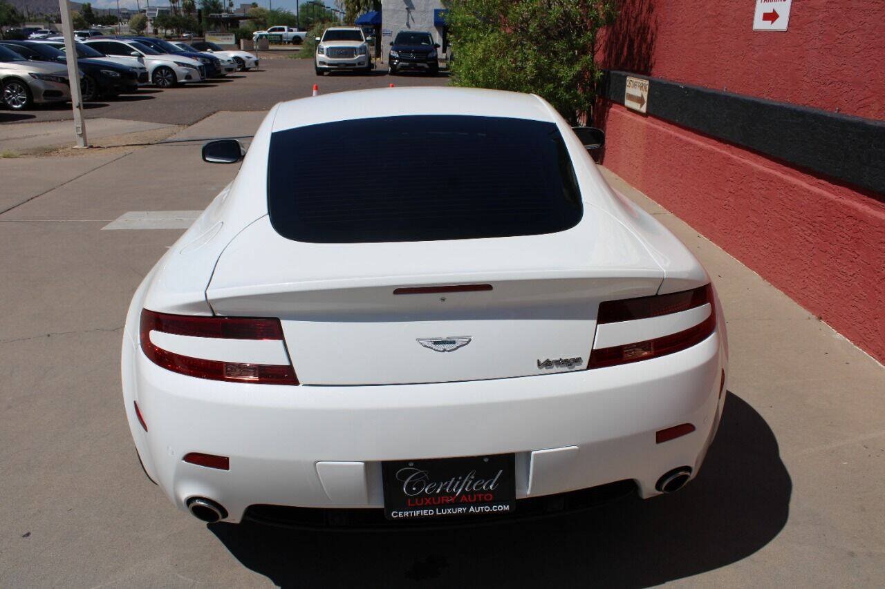 Used 2008 Aston Martin V8 Vantage Coupe RWD image 15