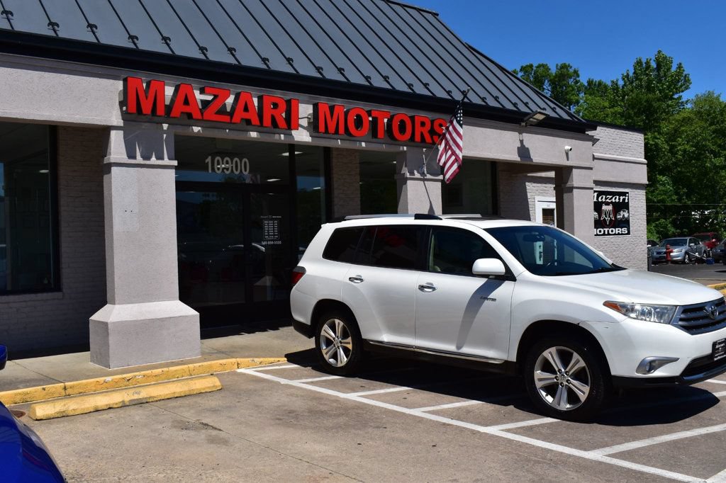 Used 2013 Toyota Highlander Limited AWD/4WD image 8
