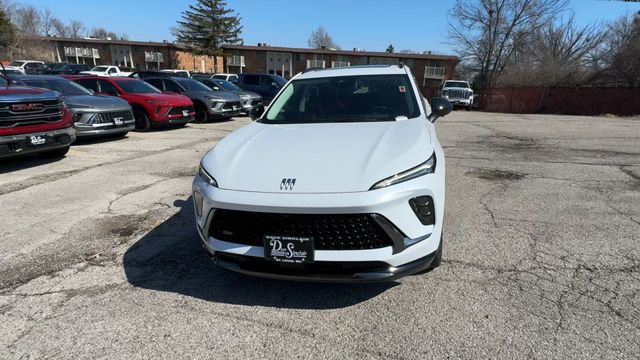 New 2026 Buick Envision Sport Touring image 3