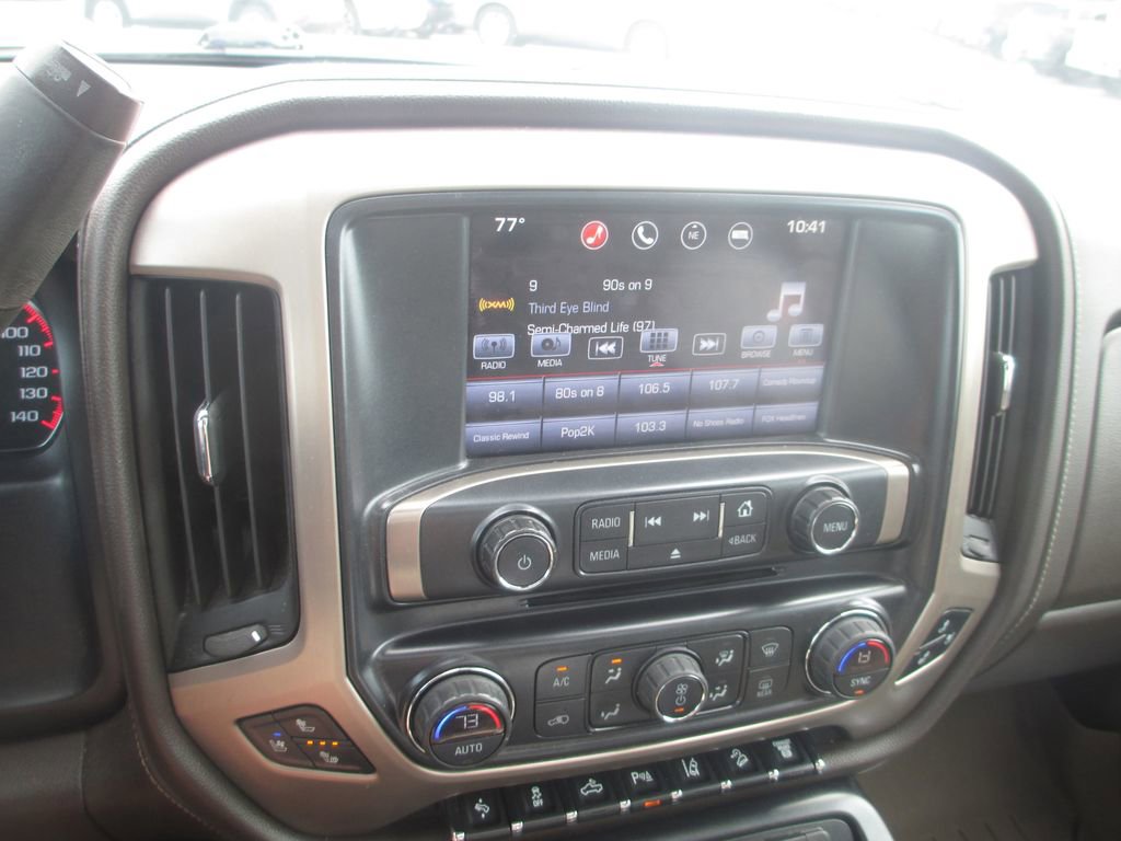 Used 2016 GMC Sierra 2500 Denali w/ Duramax Plus Package AWD/4WD image 31