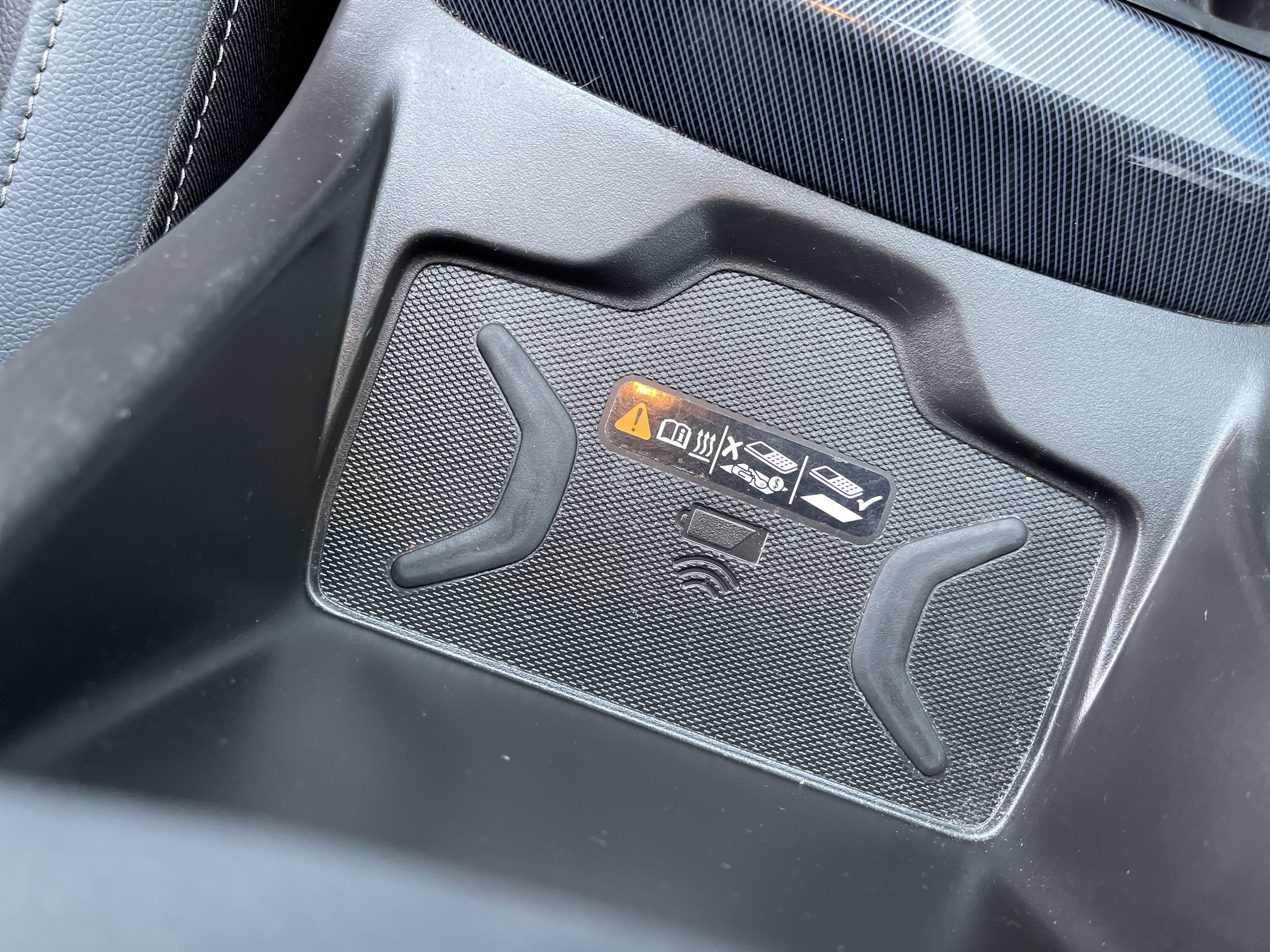 Used 2021 Chevrolet Colorado Z71 w/ Safety Package image 30