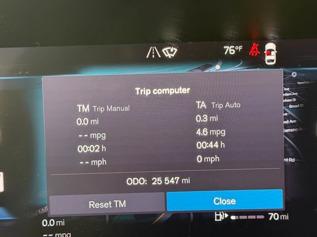 Used 2023 Volvo XC60 B6 Ultimate w/ Protection Package Premier AWD/4WD image 14